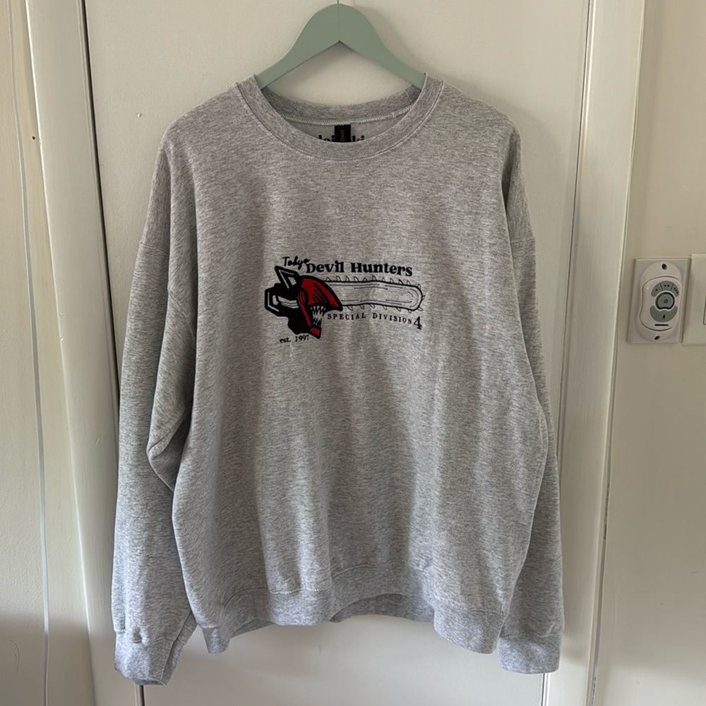 🖤⛓️ Chainsaw Man Themed Sweatshirt Size XL